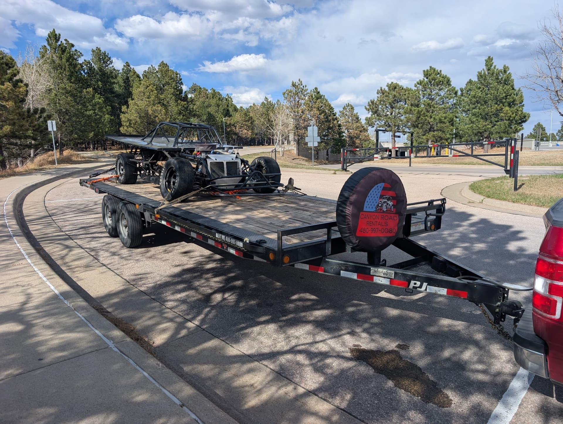 24ft Deckover Flatbed